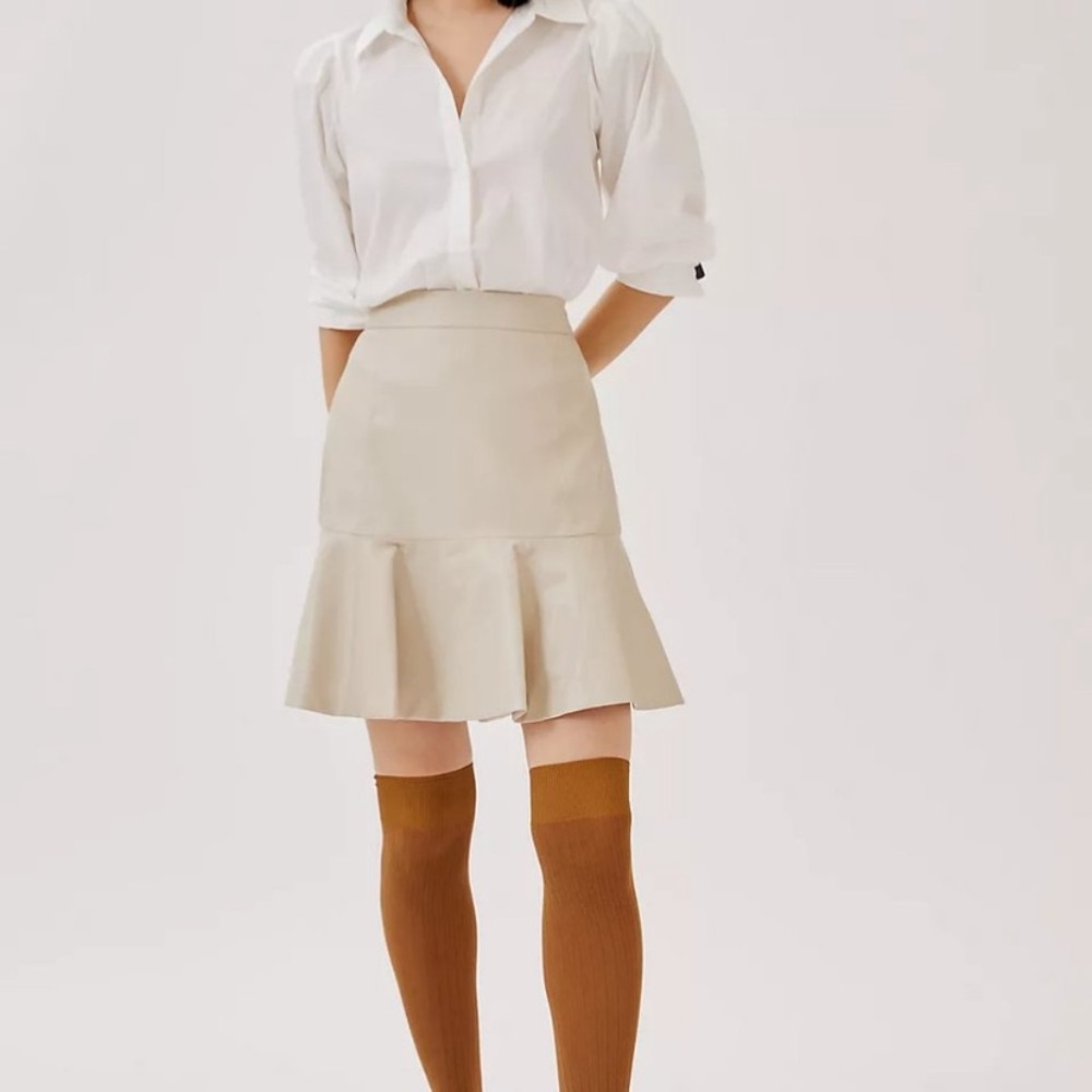 Anthropologie porridge flounced faux leather mini skirt, size small, petite NWT